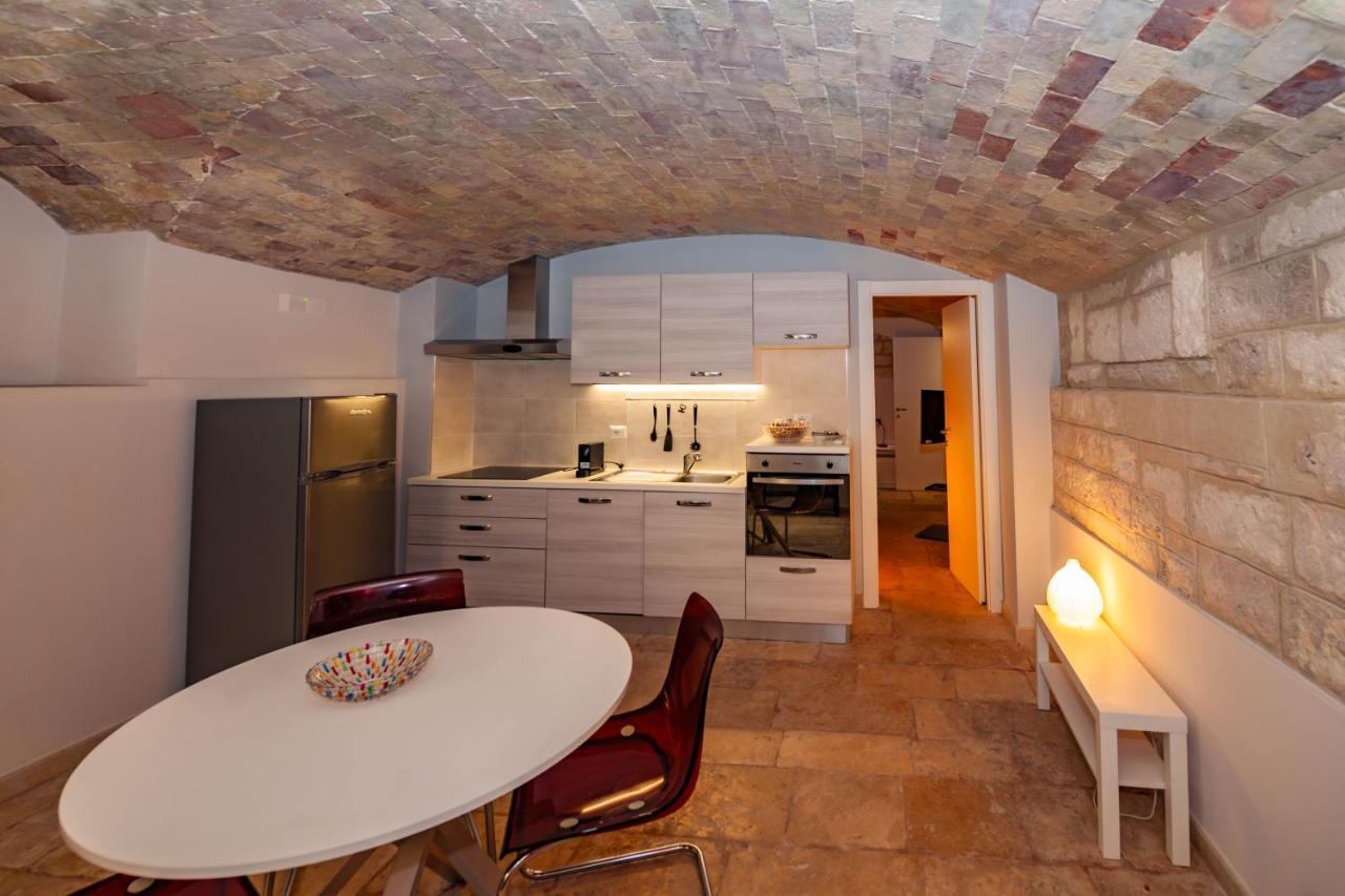 Apartamento Stone House Bari Exterior foto